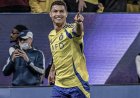 England starts World Cup bid as Ronaldo makes history
