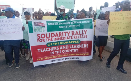 Osun teachers protest, demand rescue of abducted Oyo pupils