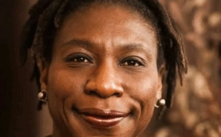 Iyabo Obasanjo dumps APC