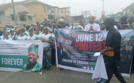 Osun protesters demand release of abducted Oyo pupils, teachers