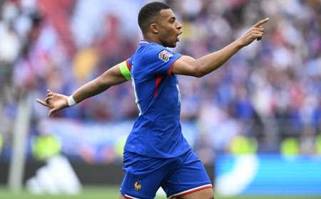 Criticism of Mbappe ‘very unfair’ – Dembele