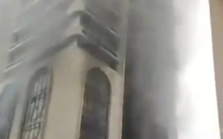 Fire guts building on Lagos Island