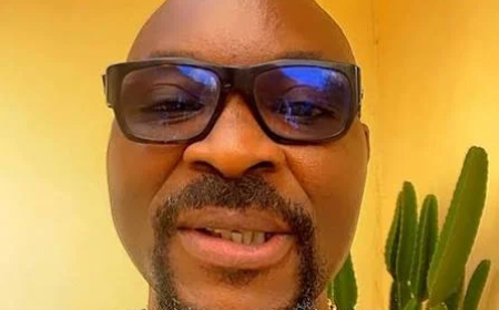 Isaac Fayose commends Rivers CP over removal of illegal roadblock