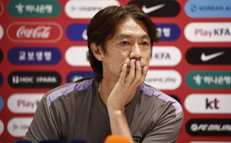 South Korea coach quits after early World Cup exit