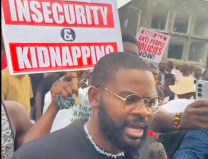 Leaders don’t care about ordinary Nigerians, Falz laments insecurity