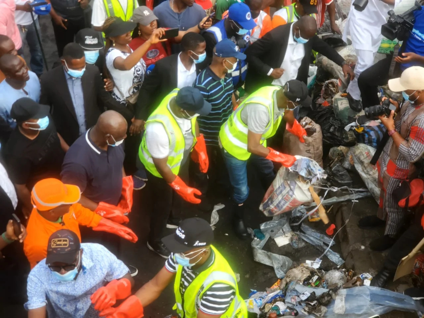 Sanwo-Olu orders shanty demolition along Lagos-Badagry Expressway, gives 72-hour quit notice
