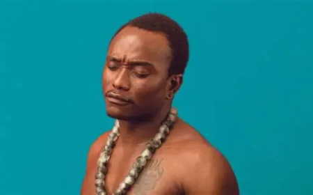 Brymo admits to having relationships with married women