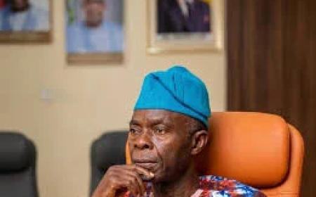 Ogun warns market leaders against illegal dumpsites, threatens closure