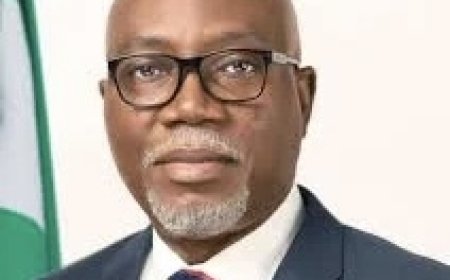 Aiyedatiwa offers automatic jobs to seven outstanding corps members