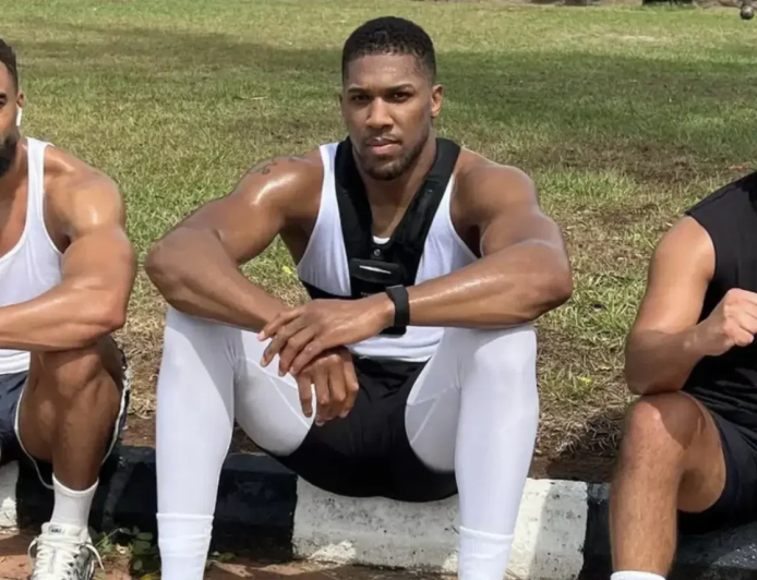 Joshua dedicates comeback win to friends killed in Ogun crash