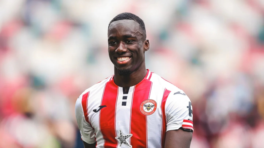 Brentford secure Michael Kayode on a long-term deal until 2032