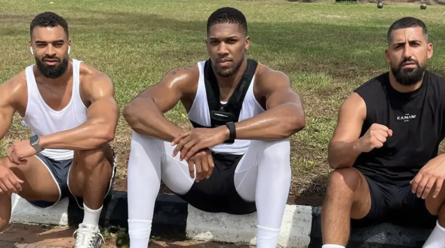 Joshua dedicates comeback win to friends killed in Ogun crash