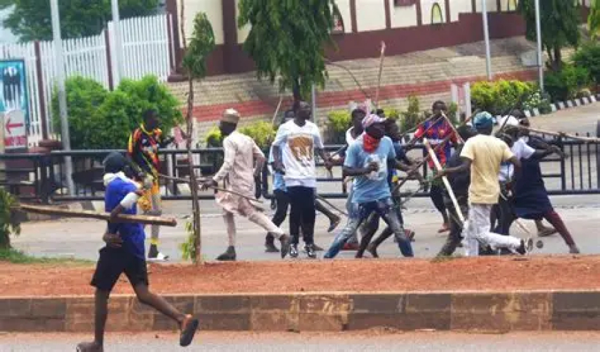Hoodlums invade Osun INEC office, cart away PVCs