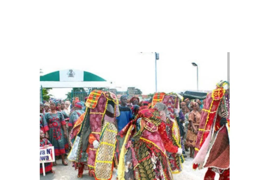 Oloolu masquerade movement schedule for Ibadan communities
