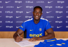 Chelsea complete signing of Danny Welbeck from Brighton