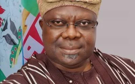 Osun poll: Omisore, others in attendance as Akande meets APC leaders