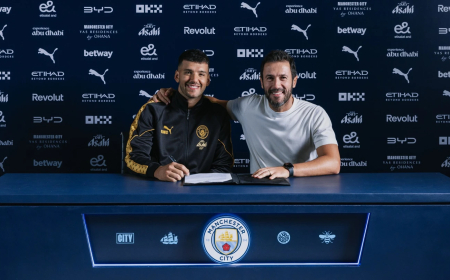 Man City sign Argentina goalkeeper Rulli from Marseille