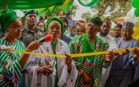 First Lady, Oluremi Tinubu Flags Off National Community Food Bank, Commissions PMB Estate, Gateway Medical Centr