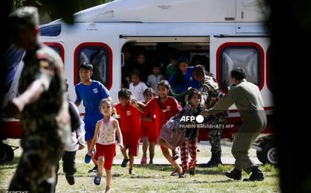 China halts Tibet rescue operation over renewed flood risk