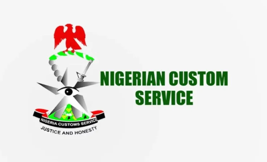Customs employ 3,852 from 573,680 applicants