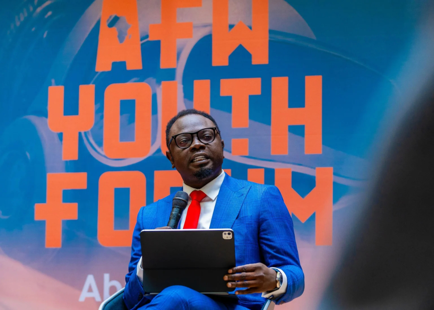 FG trains 239,726 Nigerians through youth academy