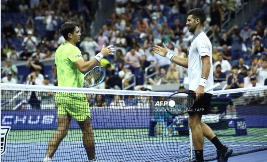Djokovic crashes out of US Open first round