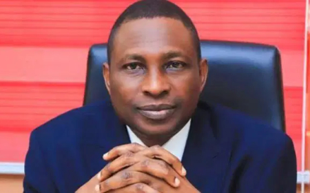 EFCC sacks over 40 staff for corruption, prosecutes 5 others