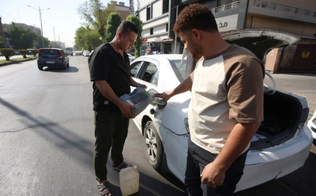 Iraqis queue for fuel as regional war disrupts supplies