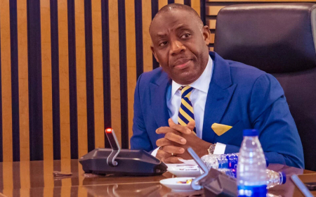 FG pays university, polytechnic lecturers tools allowance