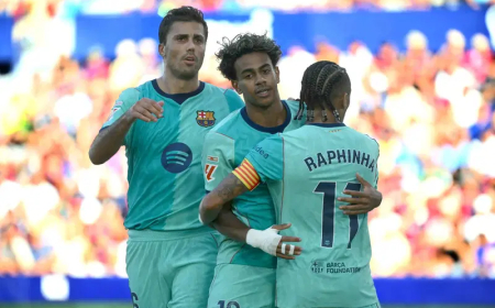 Yamal shines with brace as Barcelona beat Levante 4-2 to stay perfect