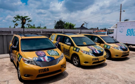 2027: Music star D’Banj surprises Osun politician with campaign vehicles