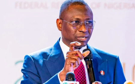 EFCC warns Nigerian girls against sextortion, cybercrime