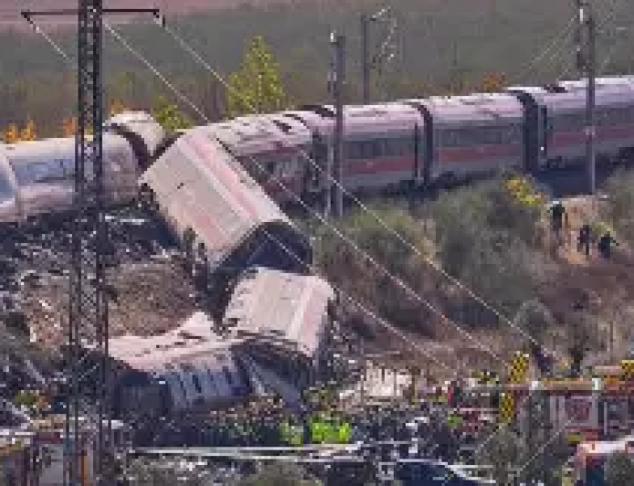 64 dead after 2 high-speed trains collide south of Madrid