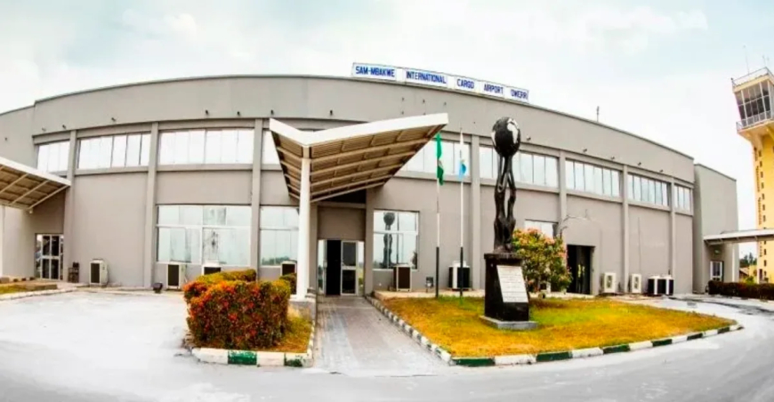 FG shuts Owerri airport over runway repair